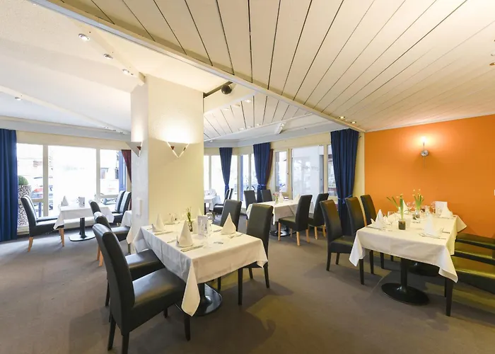 City Hotel